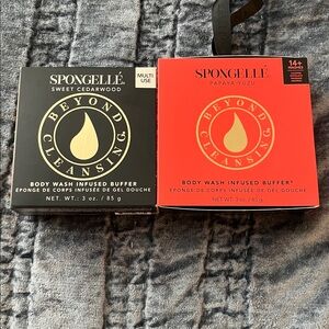 NWT Spongelle Beyond Cleansing Body Infused Buffers-Sweet Cedarwood+ Papaya Yuzu